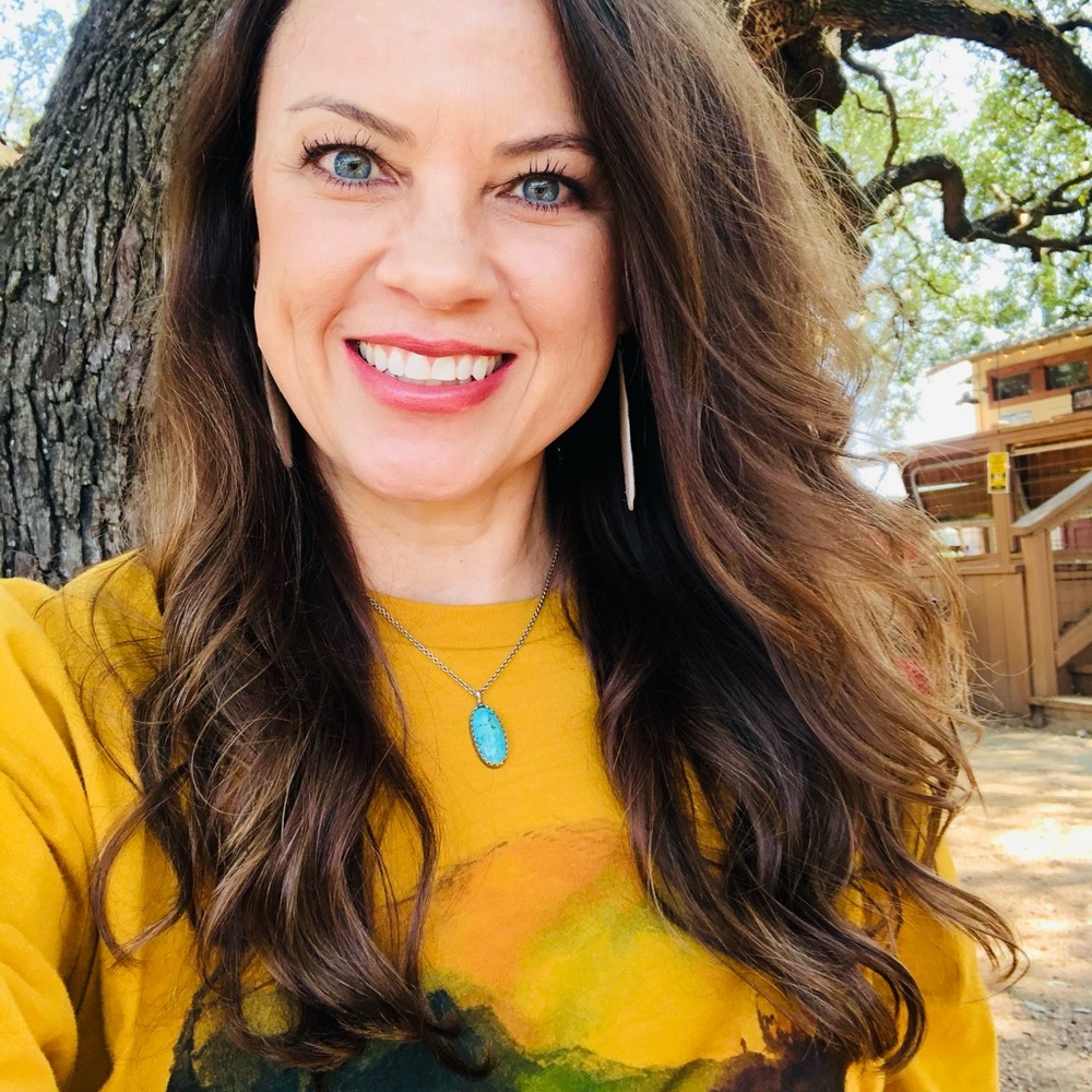 Meet your Posher, Jennifer